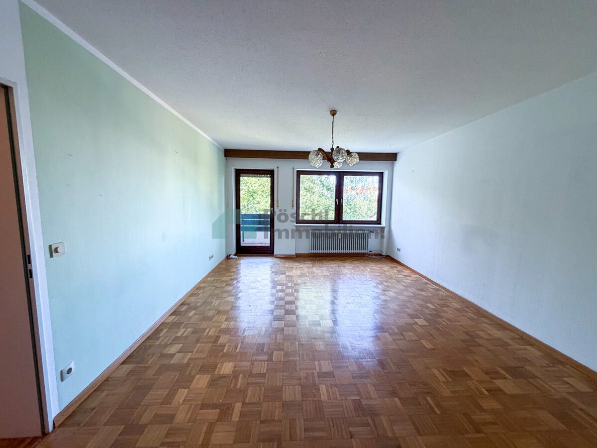 Renovierungsbedürftige 2-Zimmerwohnung in Landshut-Konradweg, 84034 Landshut, Etagenwohnung